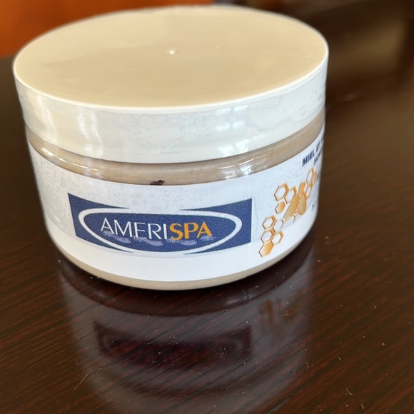 Foot Mask - Picture 2 of 3